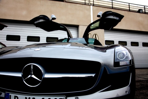Ultimate Factories Mercedes Benz AMG SLS